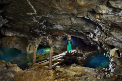 Velká komora s jezírkem poblíž Božího Daru