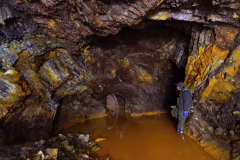 Důl na přítoku Tyterského potoka - pohřbený pod sesutým svahem