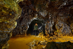 Vytěžená dobývka v větším dole u Kralovic - po sesuvu svahu na vchod nepřístupném