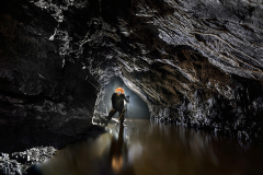 Průzkumná štola u Liblína na druhém břehu řeky