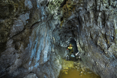 Průzkumná štola nad řekou Mží