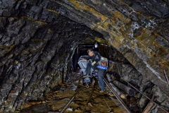 Chrustenická šachta, osmé patro - focení pro magazín Chovatel