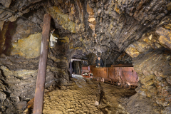 Chrustenická šachta, osmé patro