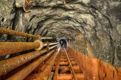 Původní stará štola Ida z poloviny devatenáctého století (obcházíme tudy zával na nové Idě ze sedmdesátých let min. století.)