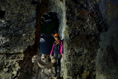 Stříbro - štola Prokop během sochařské výstavy