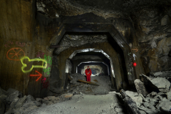 Chodba D a obligátní zábava neznámých sprayerů