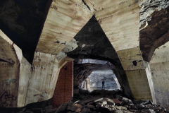 Chodba C, samospoušť